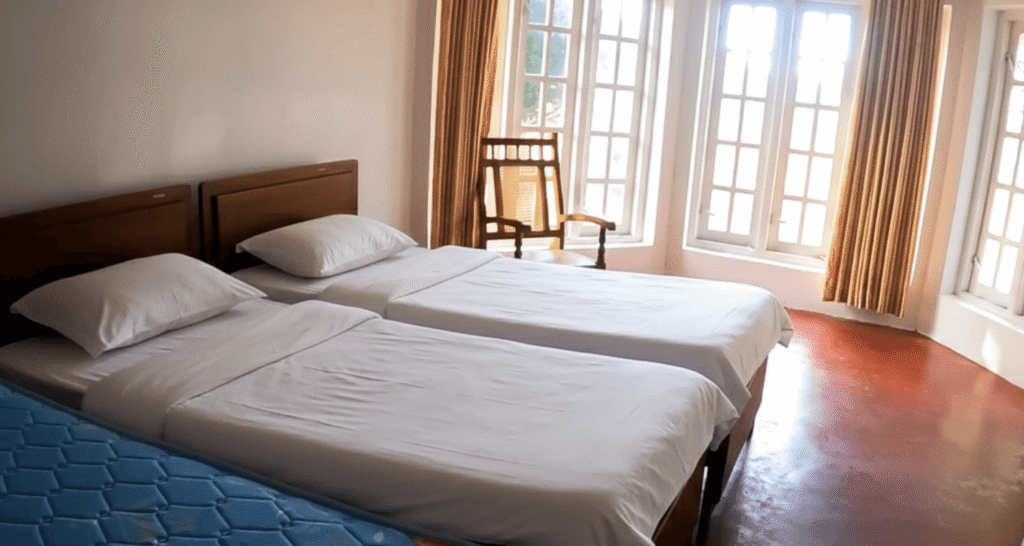 Ginihiriya Bungalow Rooms